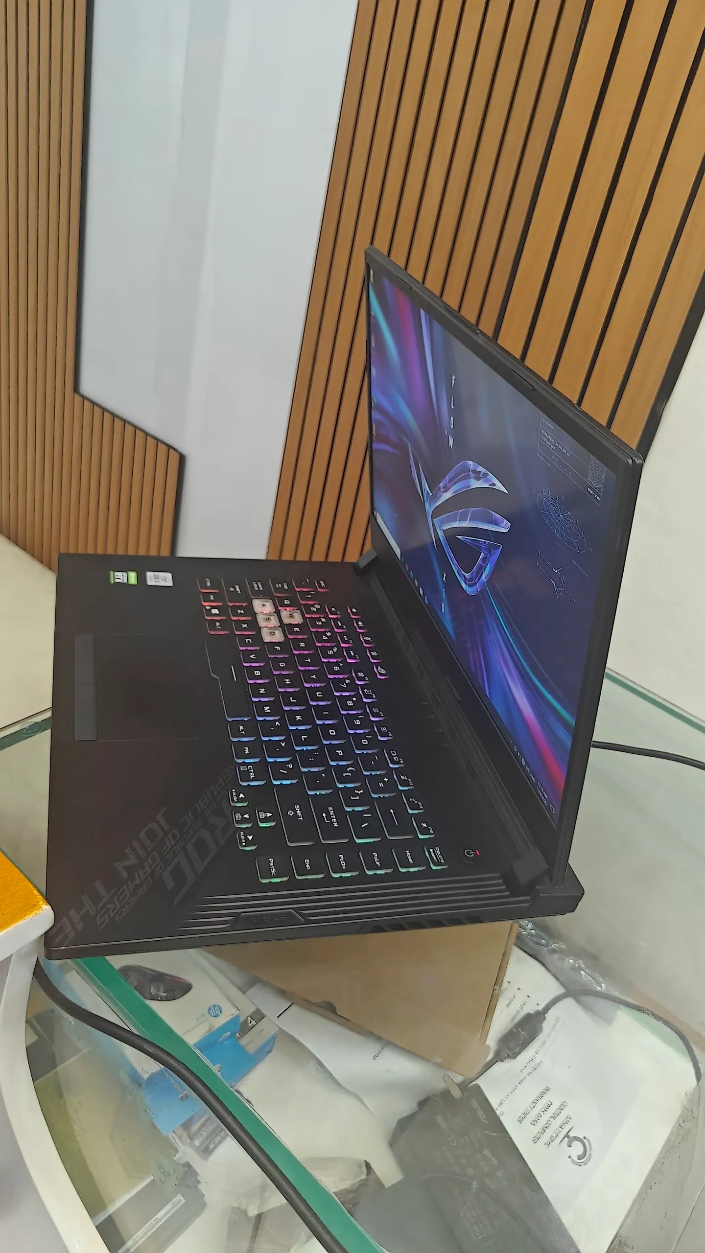 Asus ROG Strix i7 RTX 2060 Laptop – photo 3