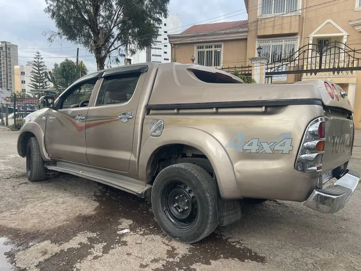 Toyota Hilux Double Cab 2008 – photo 3