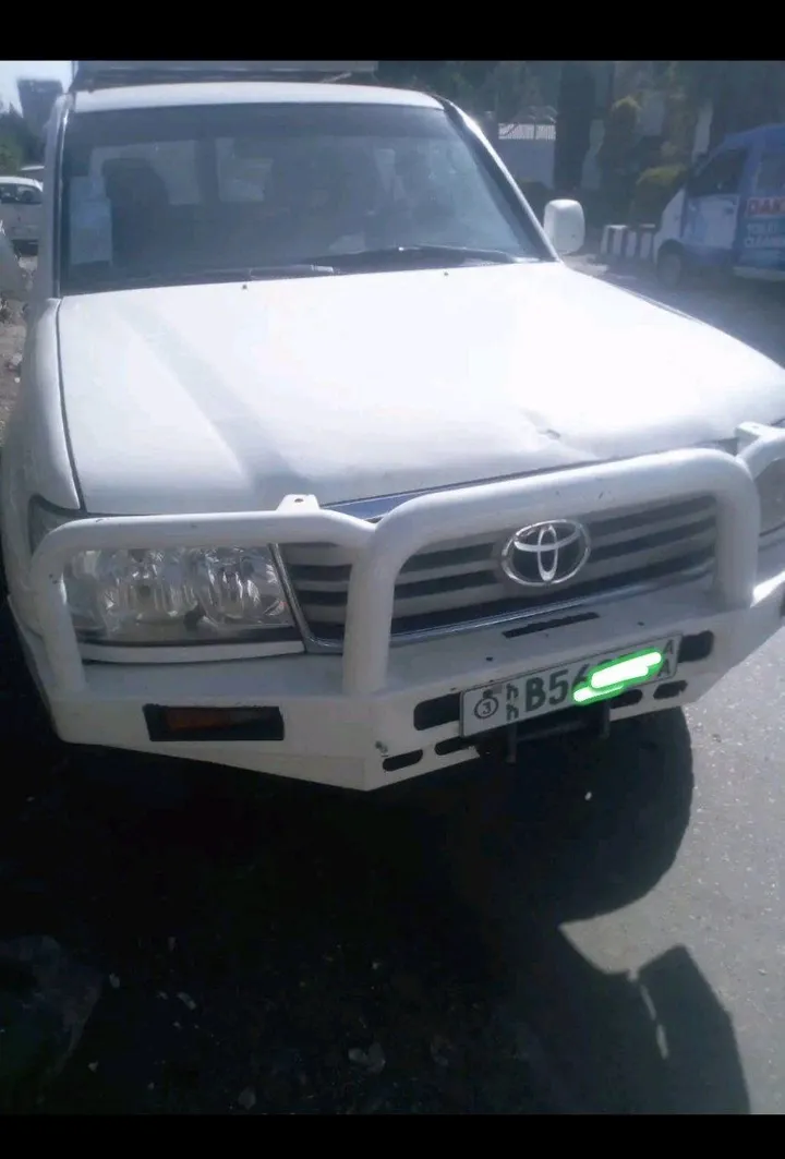 Toyota Landcruiser 105 2003 Diesel – photo 3