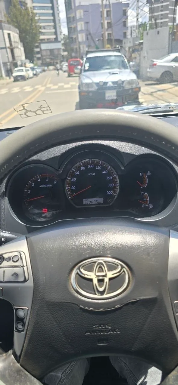 Toyota Hilux King Cab 2012 – photo 3