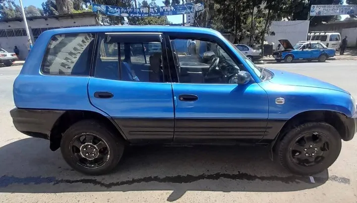 Toyota RAV4 1995 Manual – photo 3
