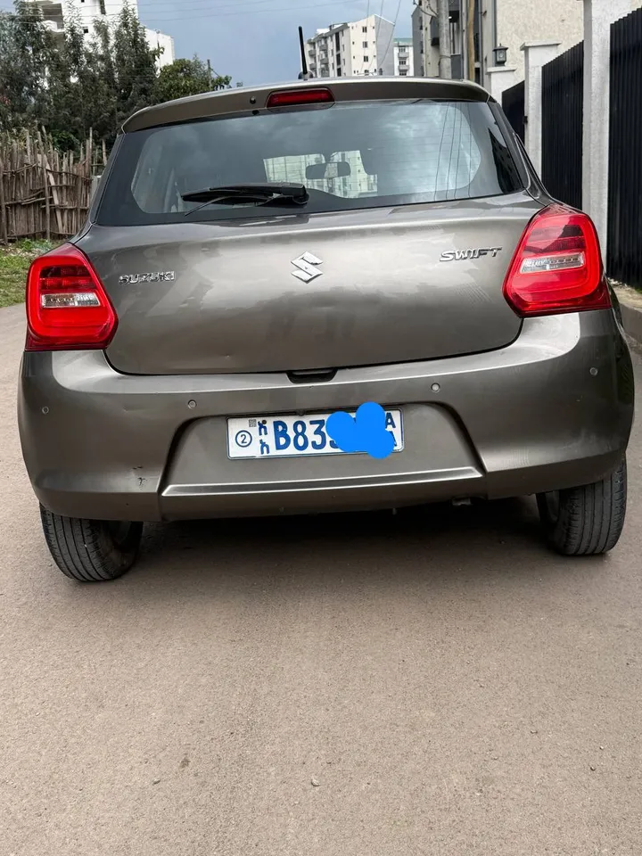 Suzuki Swift 2020 1.2L Automatic – photo 6
