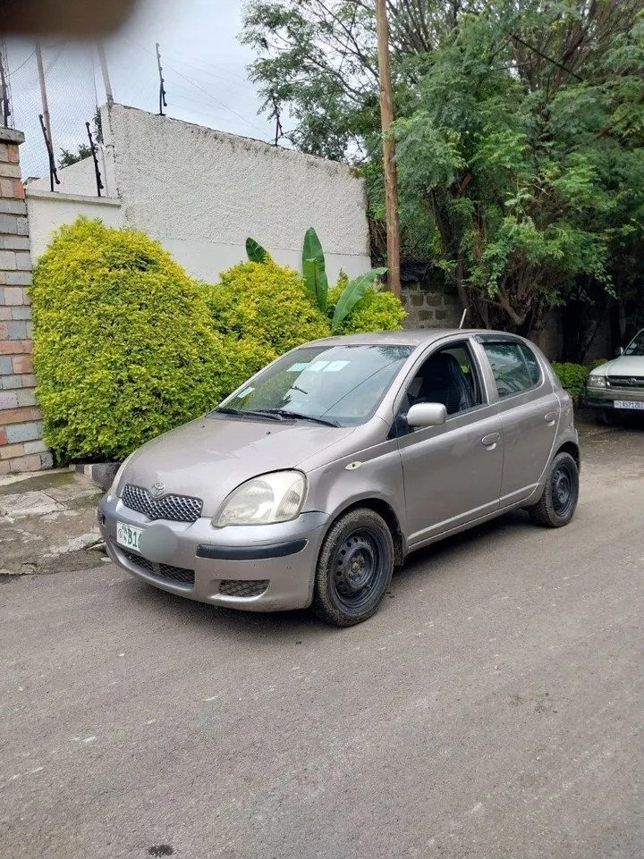 Toyota Vitz 2003 1.0L – photo 7
