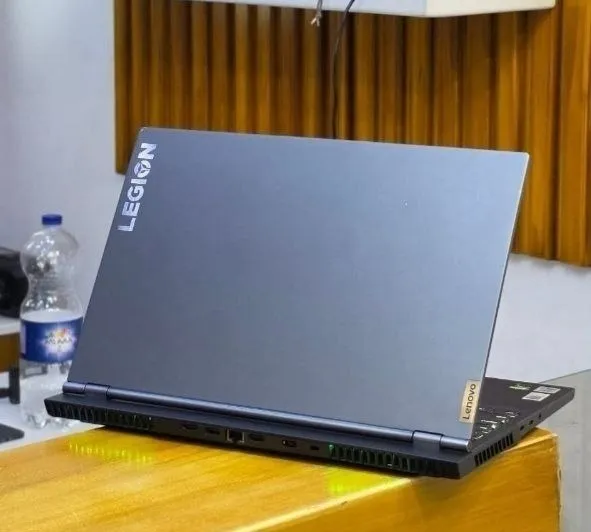 Lenovo Legion 7 i7 RTX 2070 – photo 5