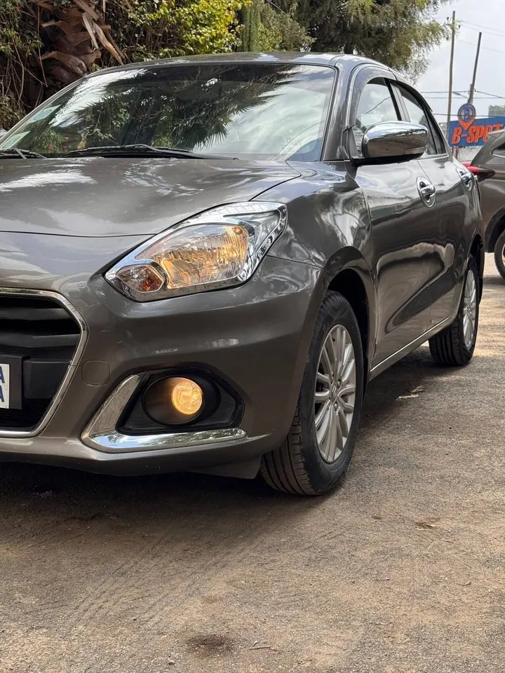 Suzuki Dzire 2022 Automatic – photo 7