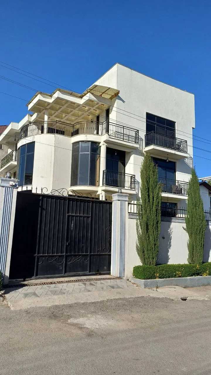 Modern G+2 Luxury House Ayat – photo 3