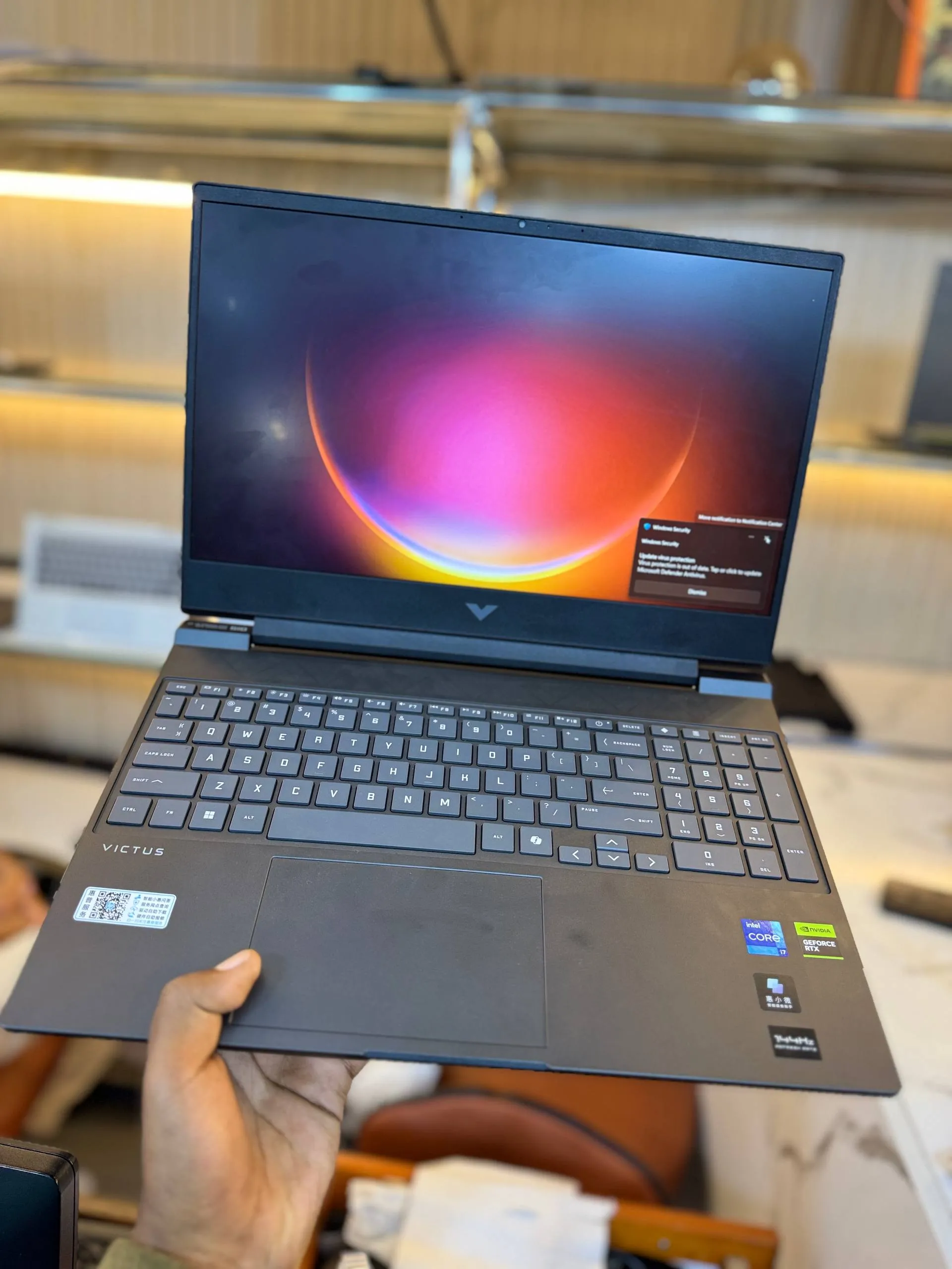 HP Victus i7 16GB RTX 5060 – photo 3