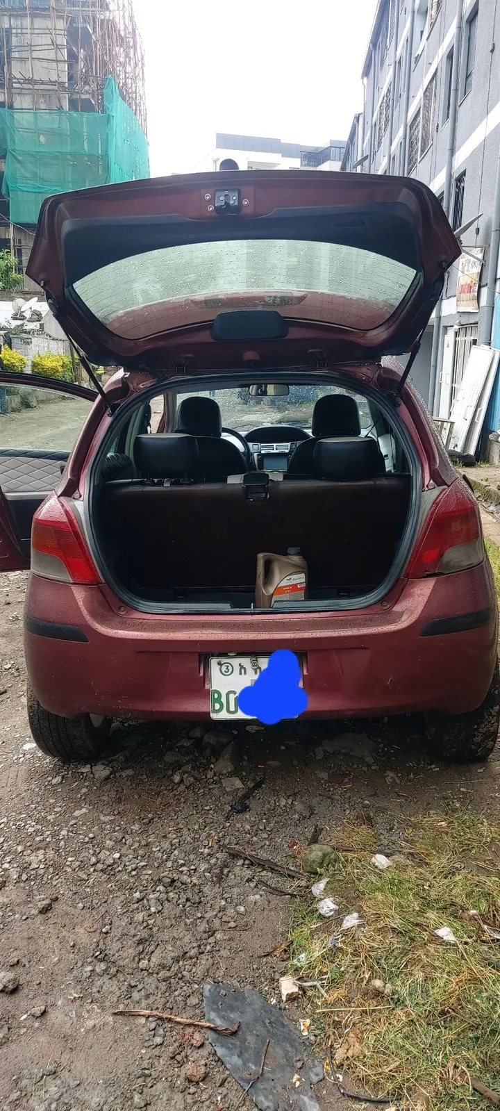 Toyota Yaris Compact 2010 – photo 3