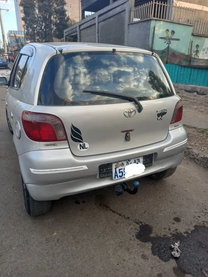 Toyota Vitz 2001 Manual – photo 4