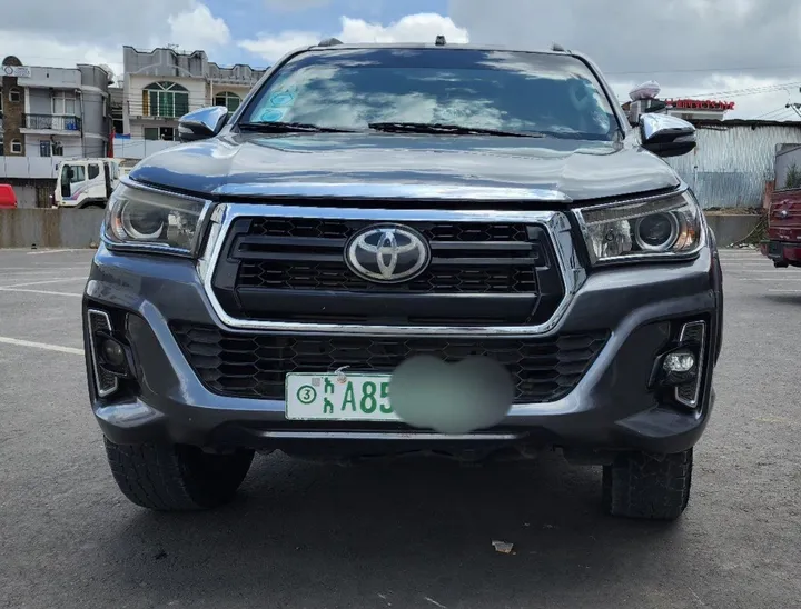 Toyota Hilux Revo Double Cab 2019 – photo 5
