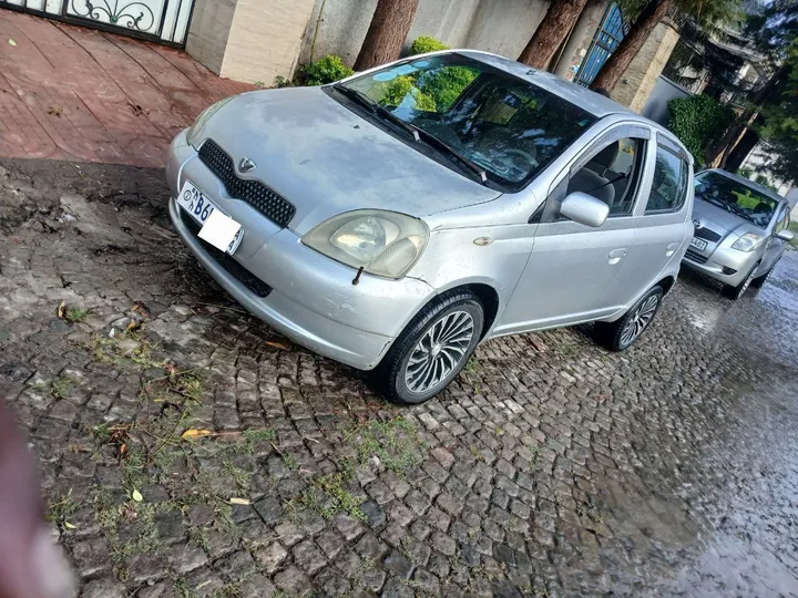 Toyota Vitz 2001 Automatic – photo 4