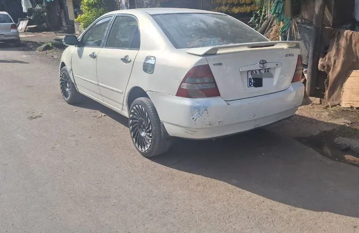 Toyota Corolla 2003 Automatic – photo 3