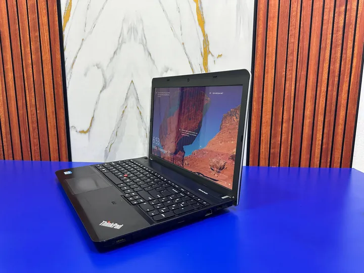 Lenovo ThinkPad Core i5 Laptop – photo 3