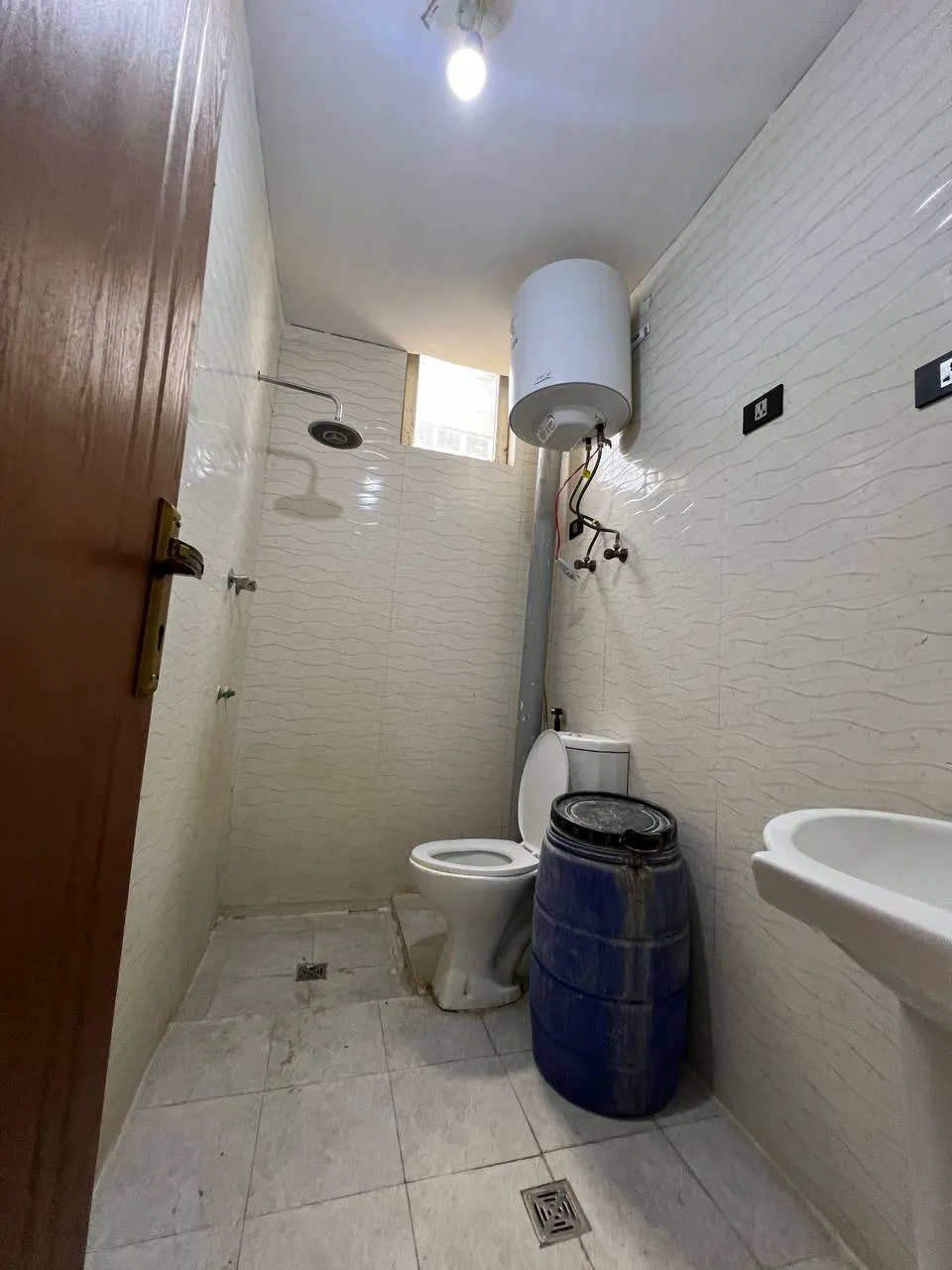 40/60 3 Bedroom Apartment Ayat 49 – photo 4