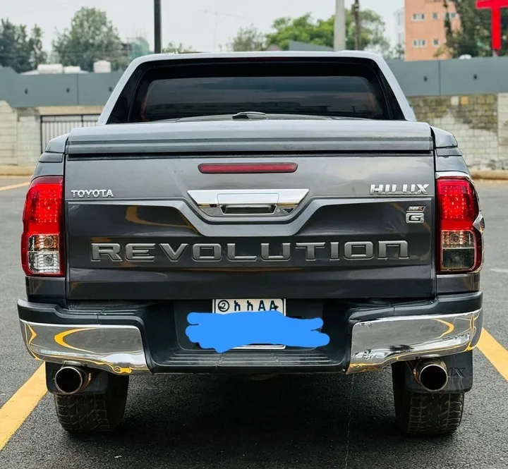 Toyota Hilux Revo TRD 2019 – photo 6