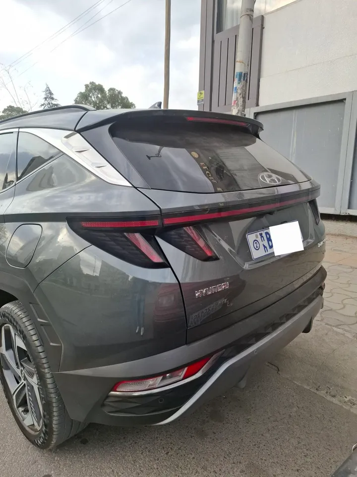 Hyundai Tucson 2021 Automatic SUV – photo 6