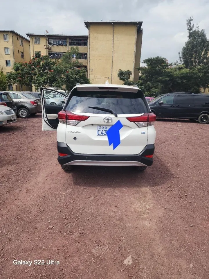 Toyota Rush S-Grade 2023 – photo 3