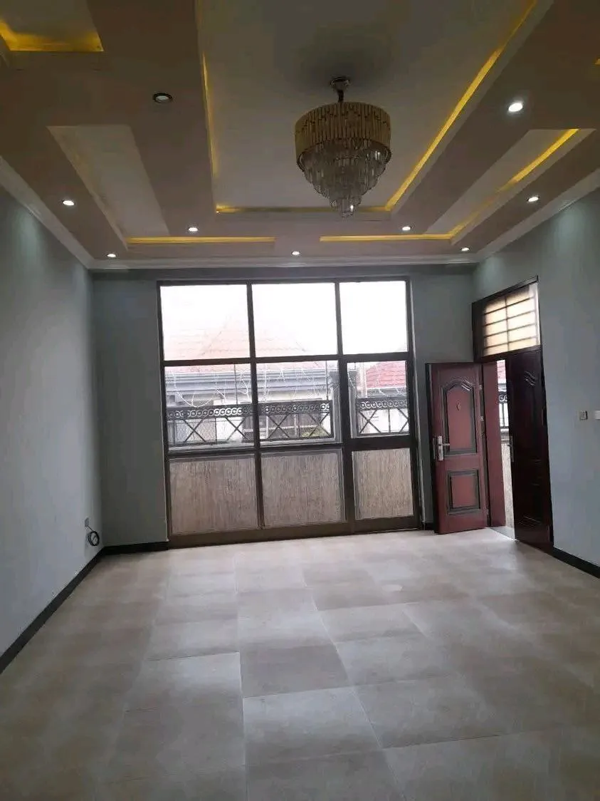 200 sqm Villa for Sale Summit – photo 6