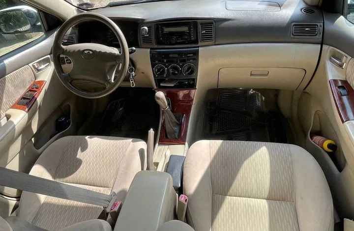 Toyota Corolla 2007 Manual – photo 3