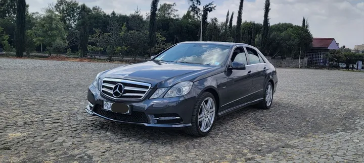 Mercedes E200 AMG 2012 – photo 5