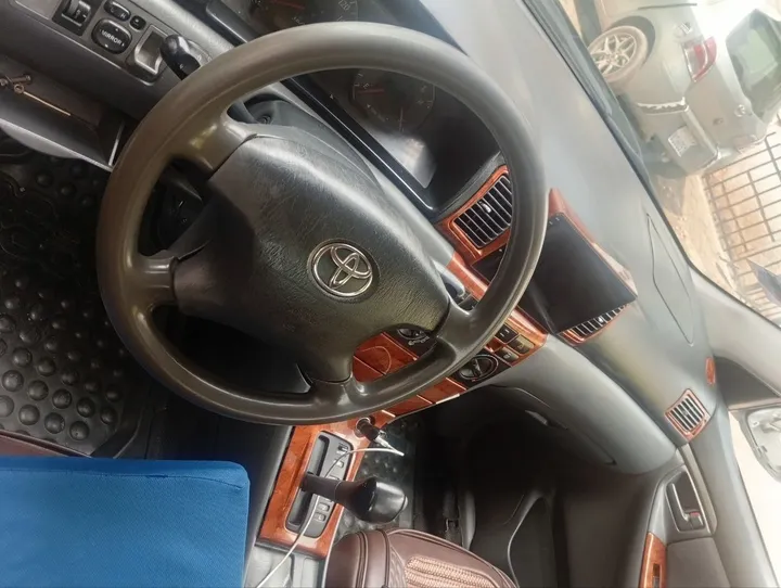 Toyota Corolla 2005 Automatic – photo 4