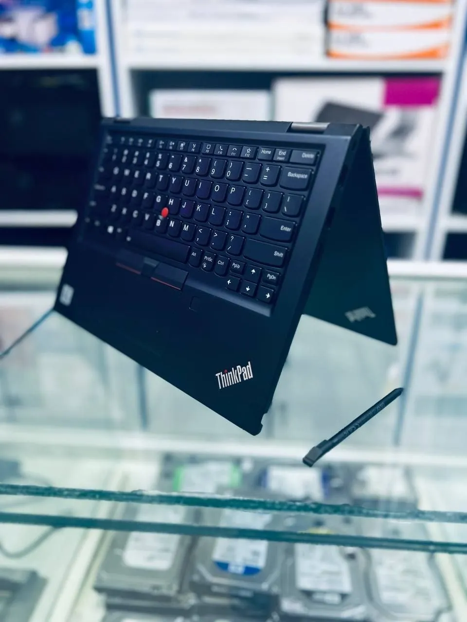 Lenovo Yoga 13 2-in-1 Laptop – photo 3