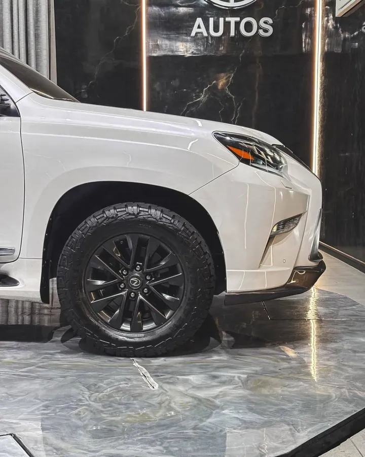 Lexus GX-460 2019 SUV – photo 6