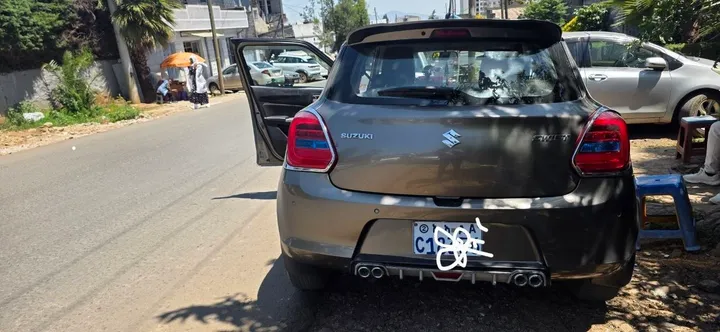 Suzuki Swift 2022 Full Option – photo 3