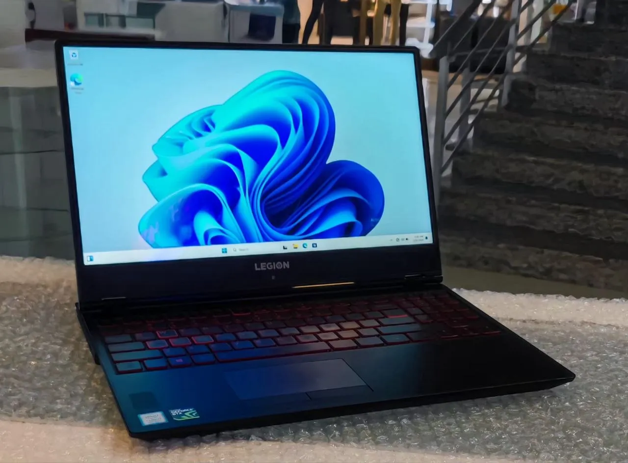 Lenovo Legion Y7000 Gaming Laptop – photo 3