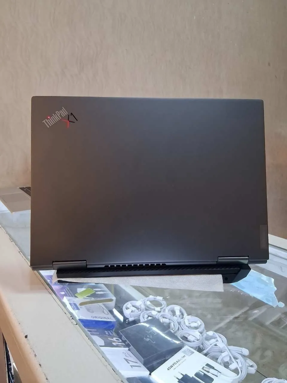 Lenovo X1 Yoga i7 Laptop – photo 4