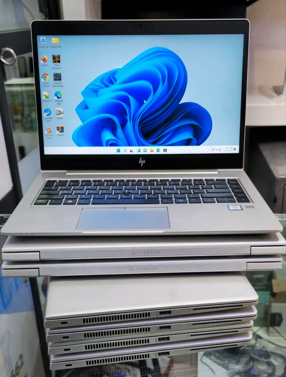 HP EliteBook 840 G5 Core i5 – photo 3