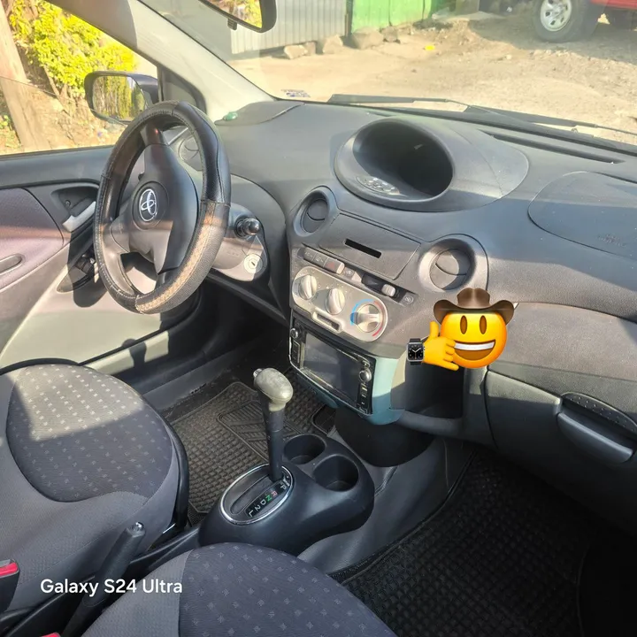 Toyota Vitz 2004 Automatic – photo 4