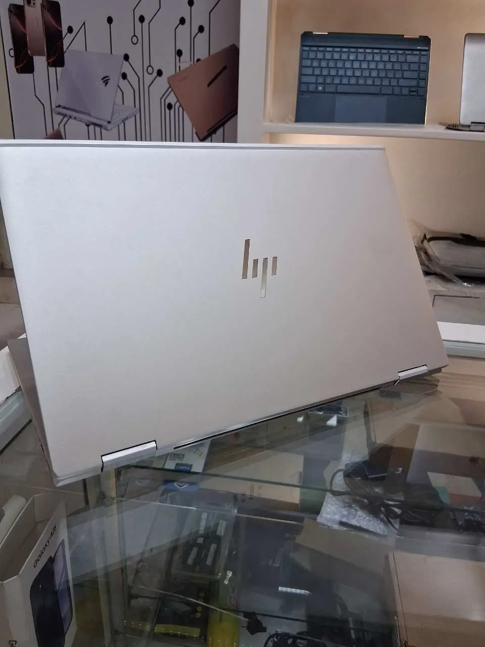HP EliteBook 1040 G8 Laptop – photo 5