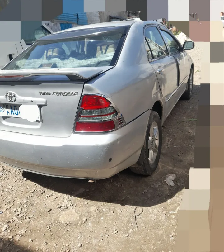 Toyota Corolla 2003 1.3L Manual – photo 5