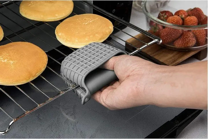 Mini Oven Gloves – photo 3