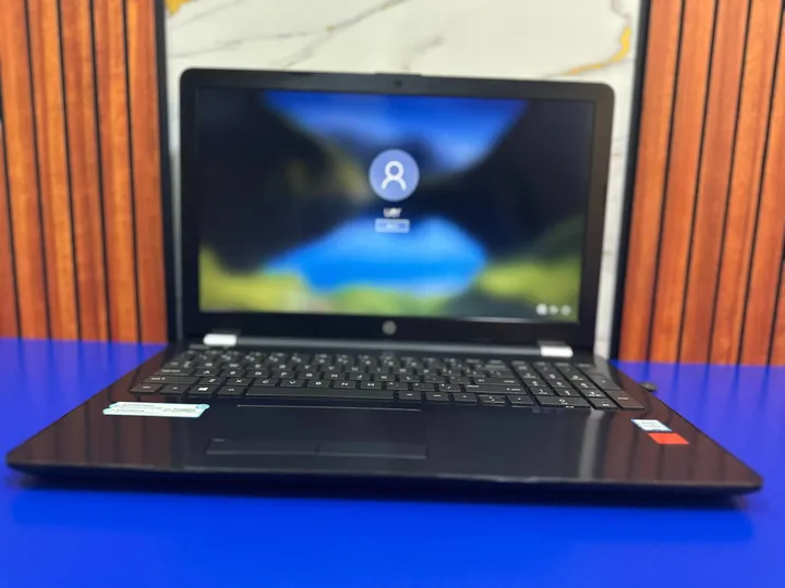 HP Notebook Core i3 6th Gen 8GB 500GB – photo 3