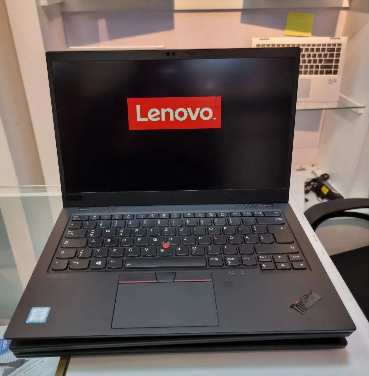 Lenovo X1 Carbon i7 Laptop – photo 3