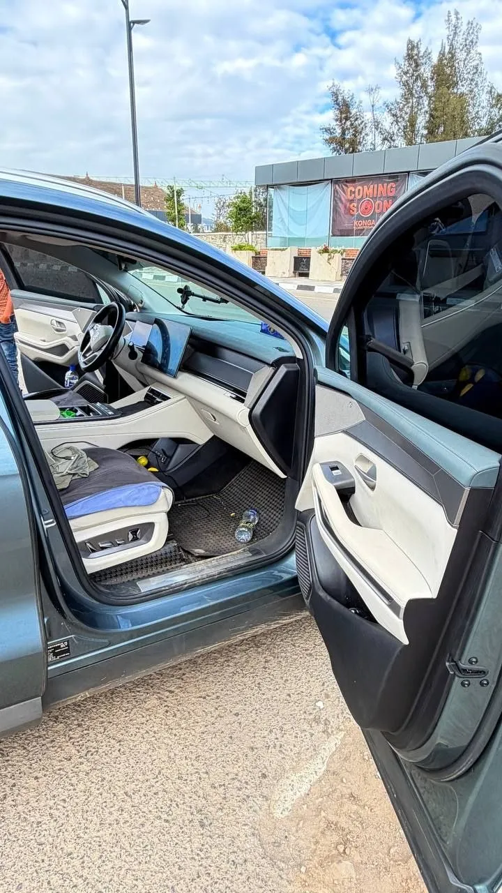 BYD Tang-L DM-i 2025 Plug-in Hybrid – photo 7