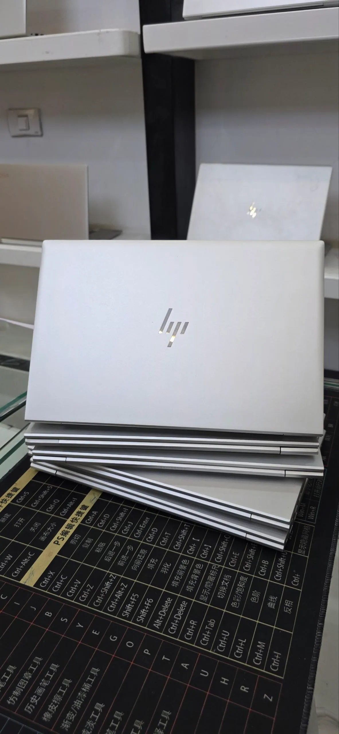HP EliteBook 840 G8 Touchscreen – photo 4