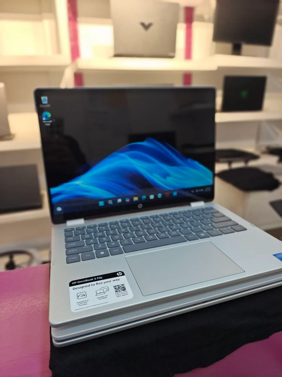 HP OmniBook 5 Flip Touch Laptop – photo 3