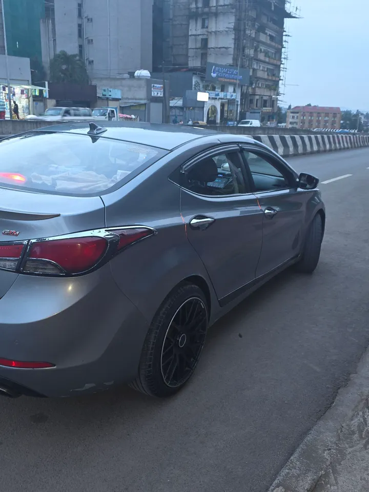 Hyundai Avante 2015 1.6L Automatic – photo 4