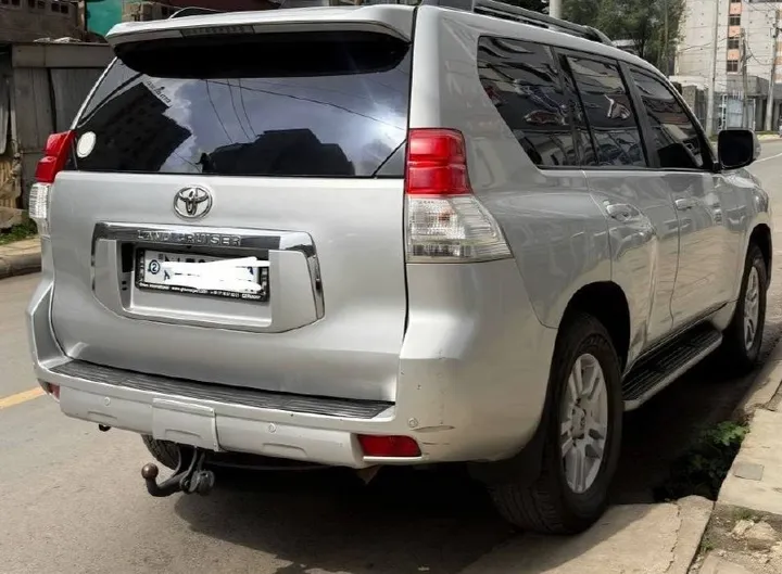 Toyota Landcruiser Prado 2012 Diesel – photo 8