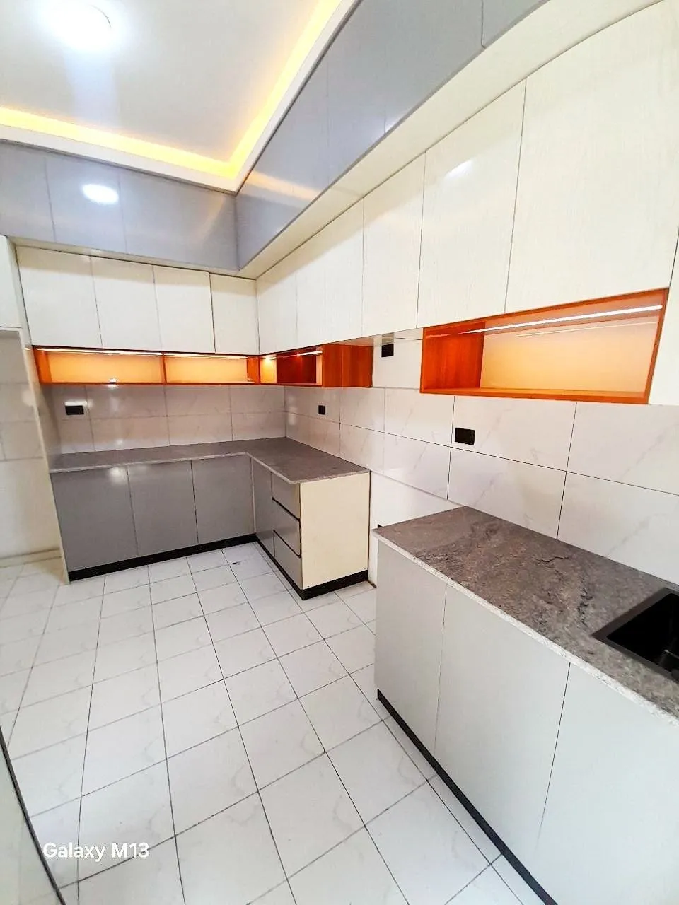 Villa House for Sale in Gerji – photo 3