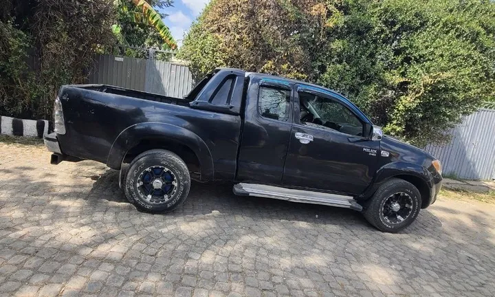 Toyota Hilux King Cab 2008 – photo 3