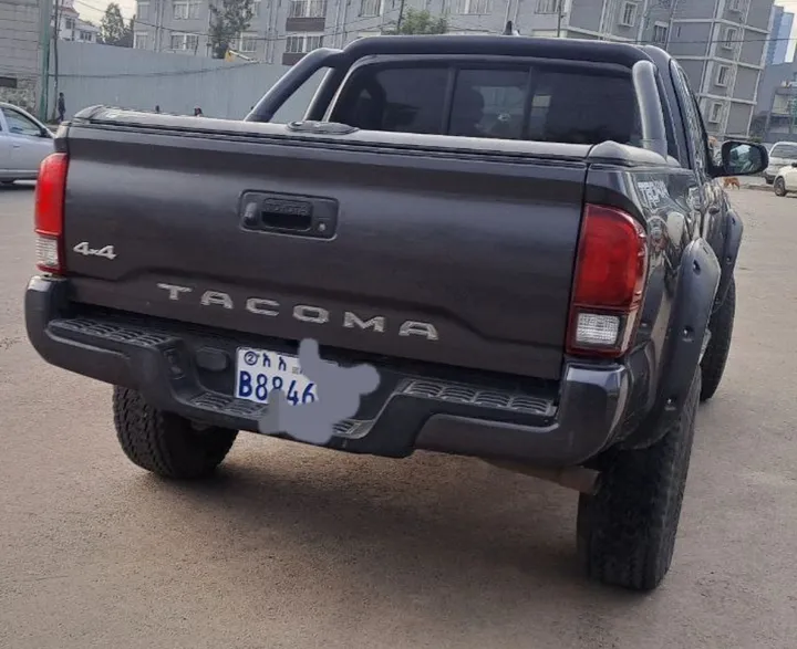 Toyota Tacoma 2020 Automatic 4WD – photo 5