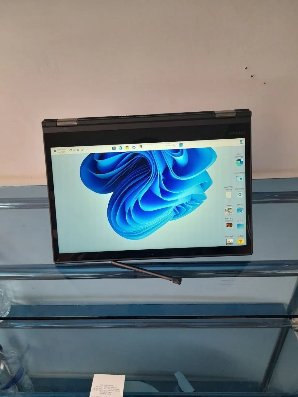 Lenovo X380 Core i5 Touch Laptop – photo 3