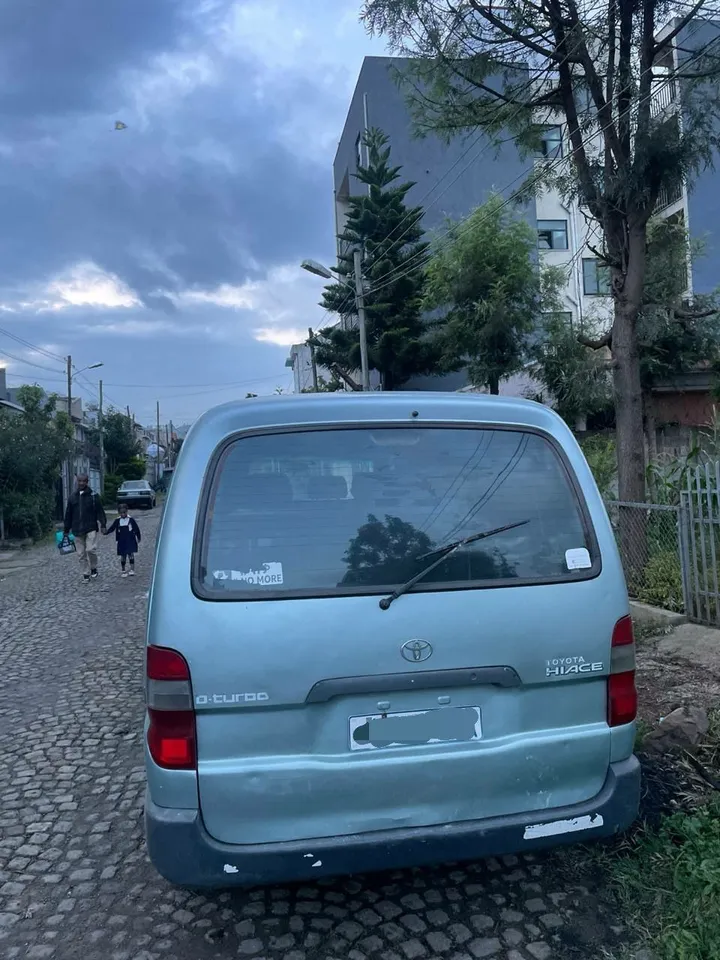 Toyota Dolphin Factory Van 1998 – photo 3