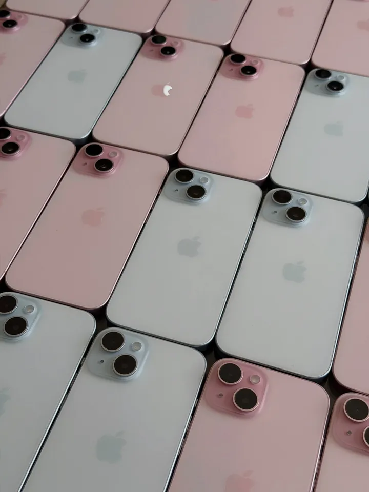 iPhone 15 128GB Grade A – photo 3