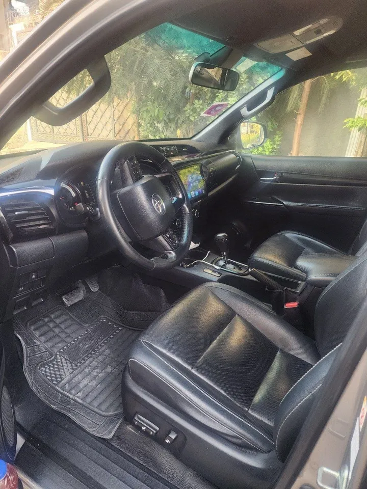 Toyota Hilux Revo Double Cabin 2019 – photo 3