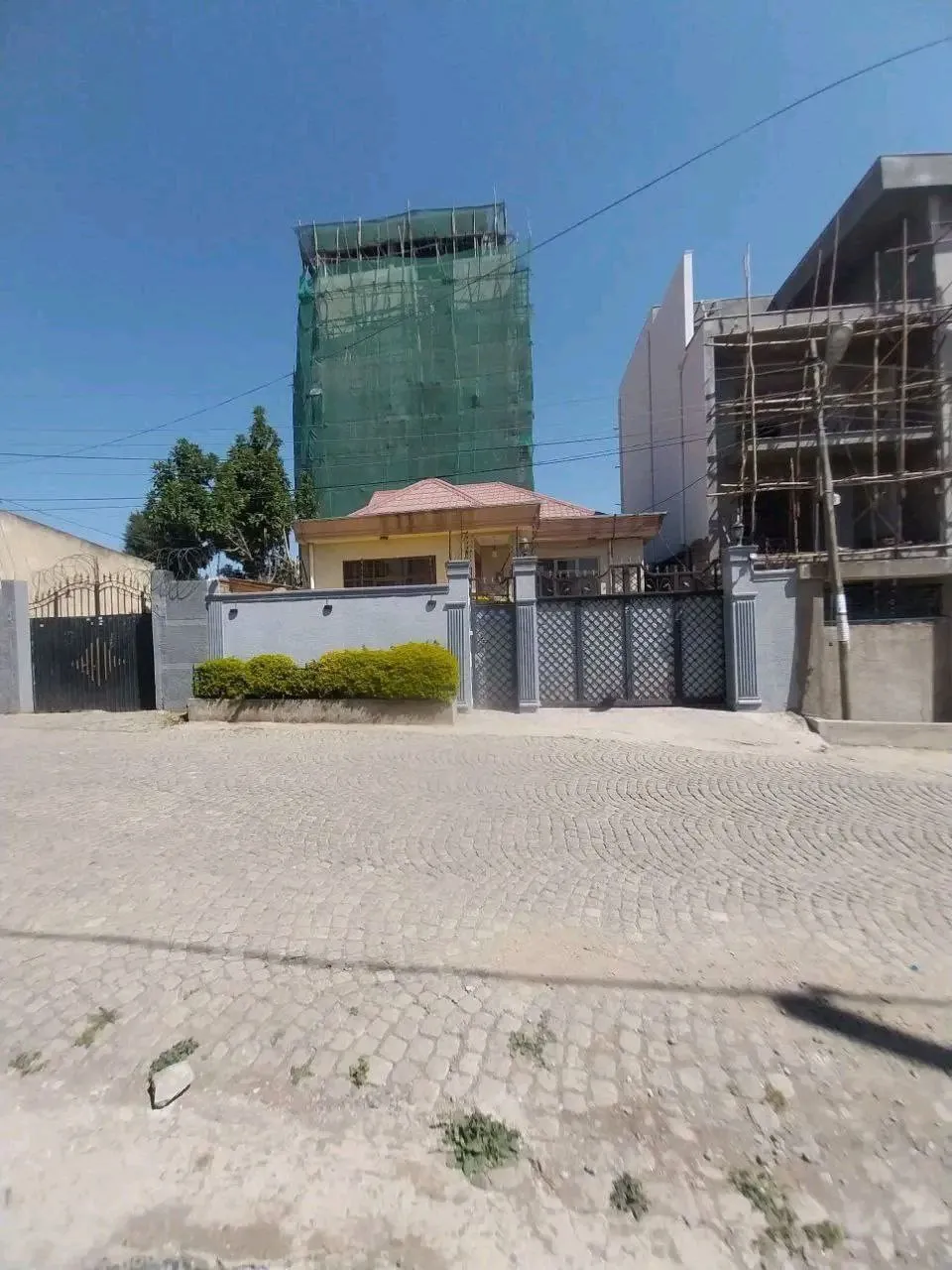 Modern Villa House 250 sqm – photo 3